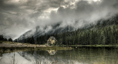 Фотообои "Туманные горы"